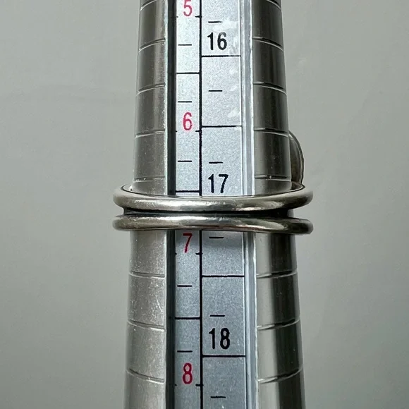 James Avery Retired Heart and Tulips Ring Sz 7 - Picture 6 of 6